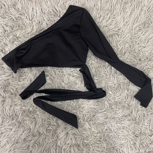 Lg. Black self-tie crop top